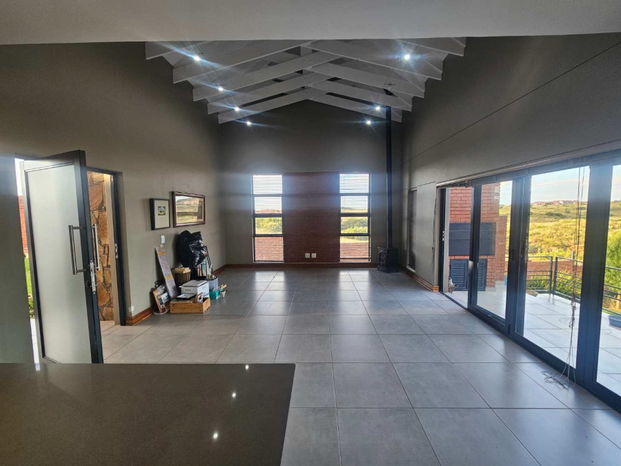 3 Bedroom Property for Sale in Wild Olive Estate Free State